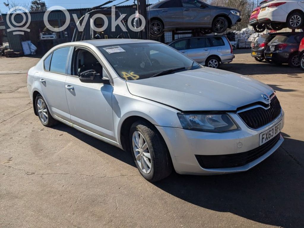 Octavia Mk3 (5E) Octavia  02E911024D