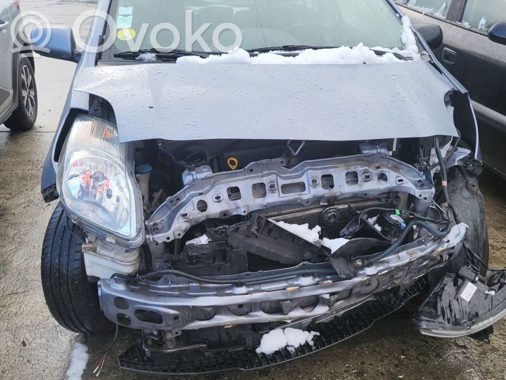 Yaris Yaris  270600Y020