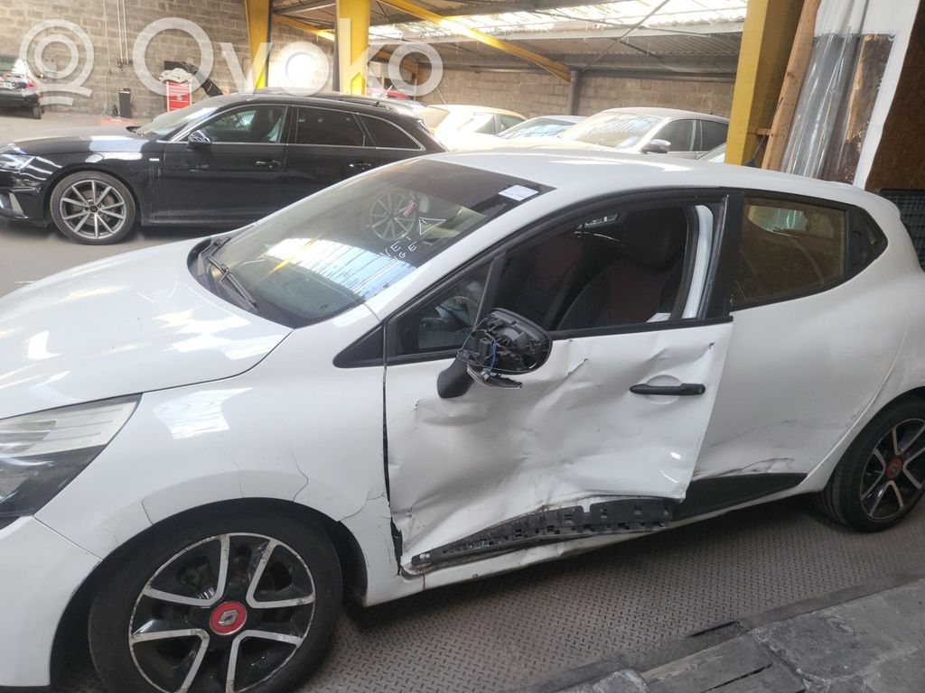 Clio IV Clio  8201535502