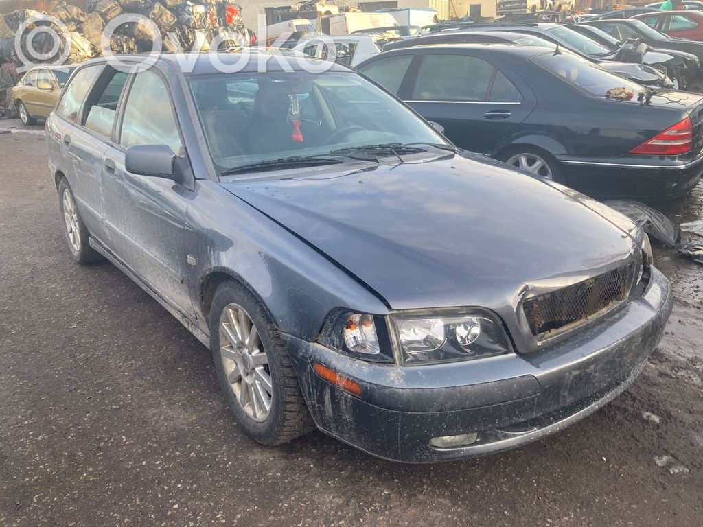 S40, V40 S40, V40  SG9B053