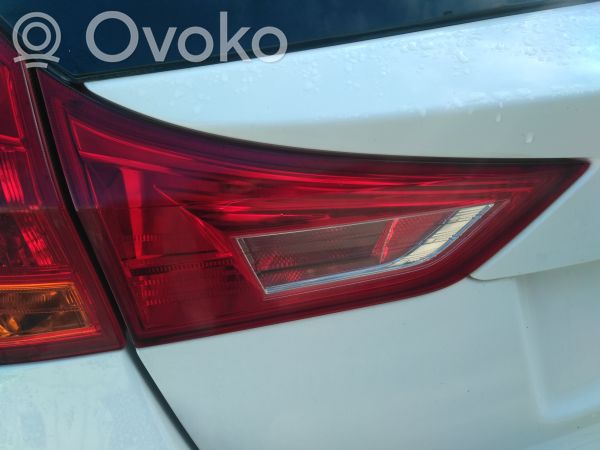 Auris E180 Auris