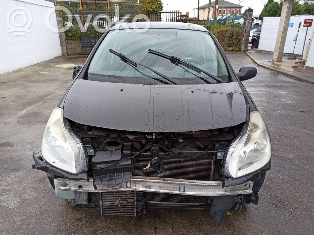 Clio III Clio  8200747140