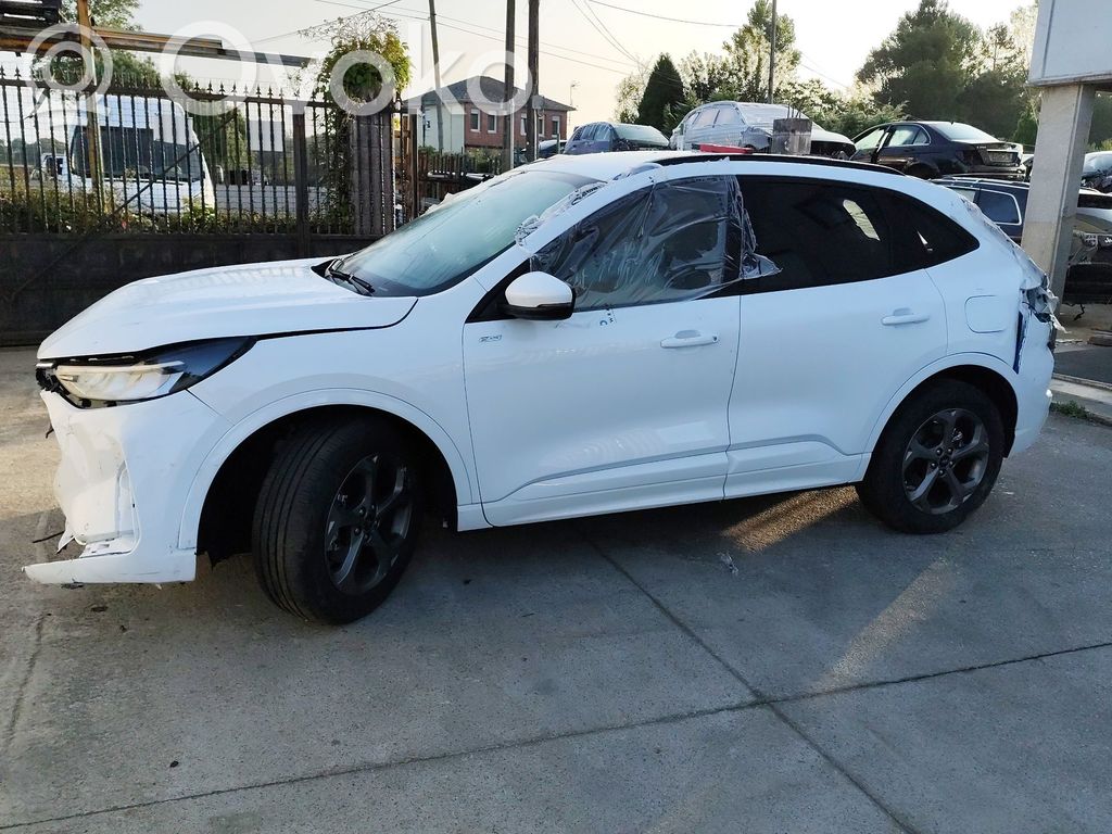 Kuga III Kuga  14B418