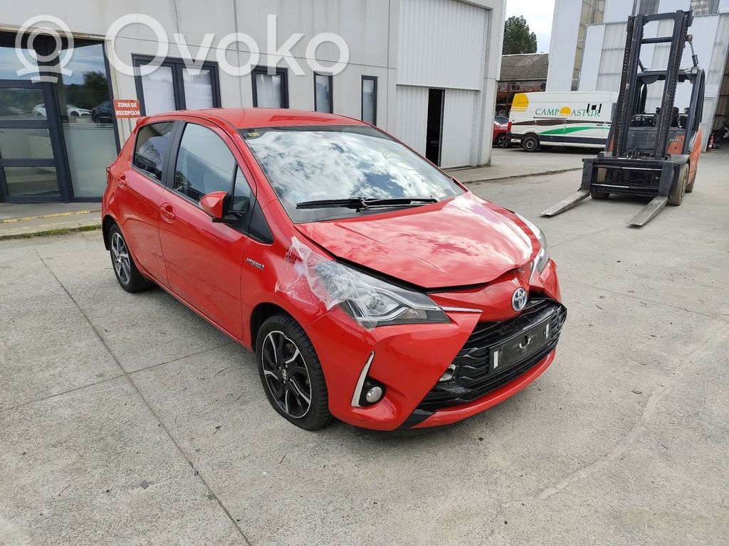 Yaris Yaris  8946752080