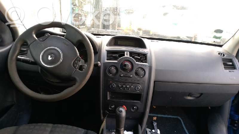 Megane II Megane  8200399038