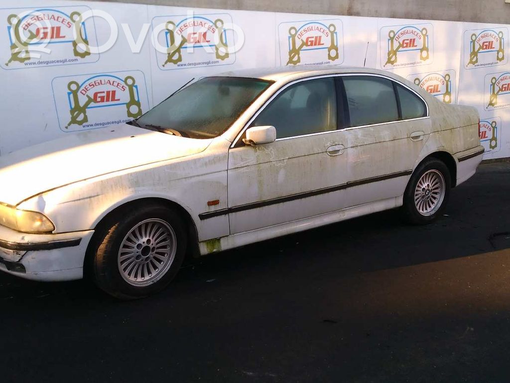 5 E39 Series 5  10942081