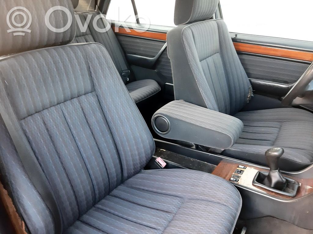 E W124 E-class, AMG (W124, W210, W211, W212, W213, C207, W238)