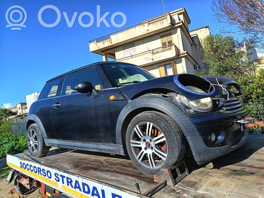 One - Cooper R56 One/Cooper R56  7069310
