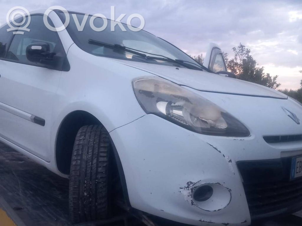 Clio III Clio  34052801B