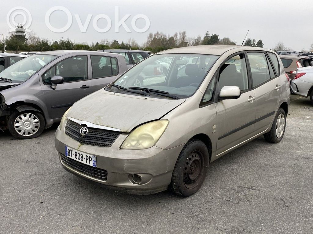 Corolla Verso E121 Corolla Verso  6700413310