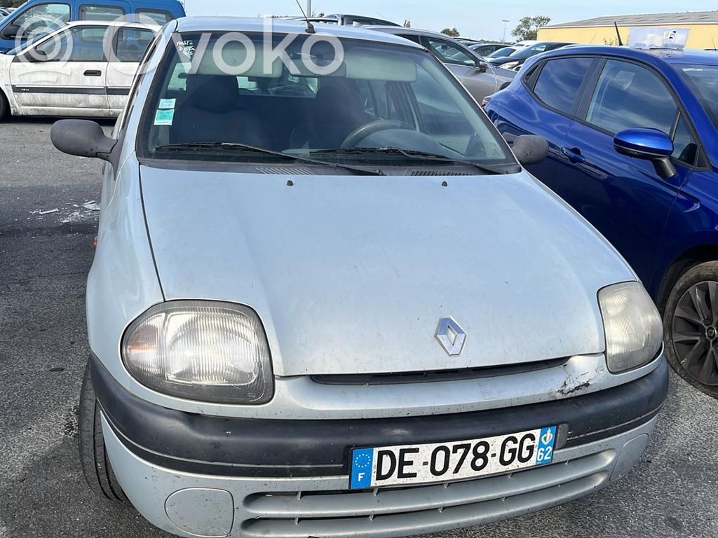 Clio II Clio  8200396928