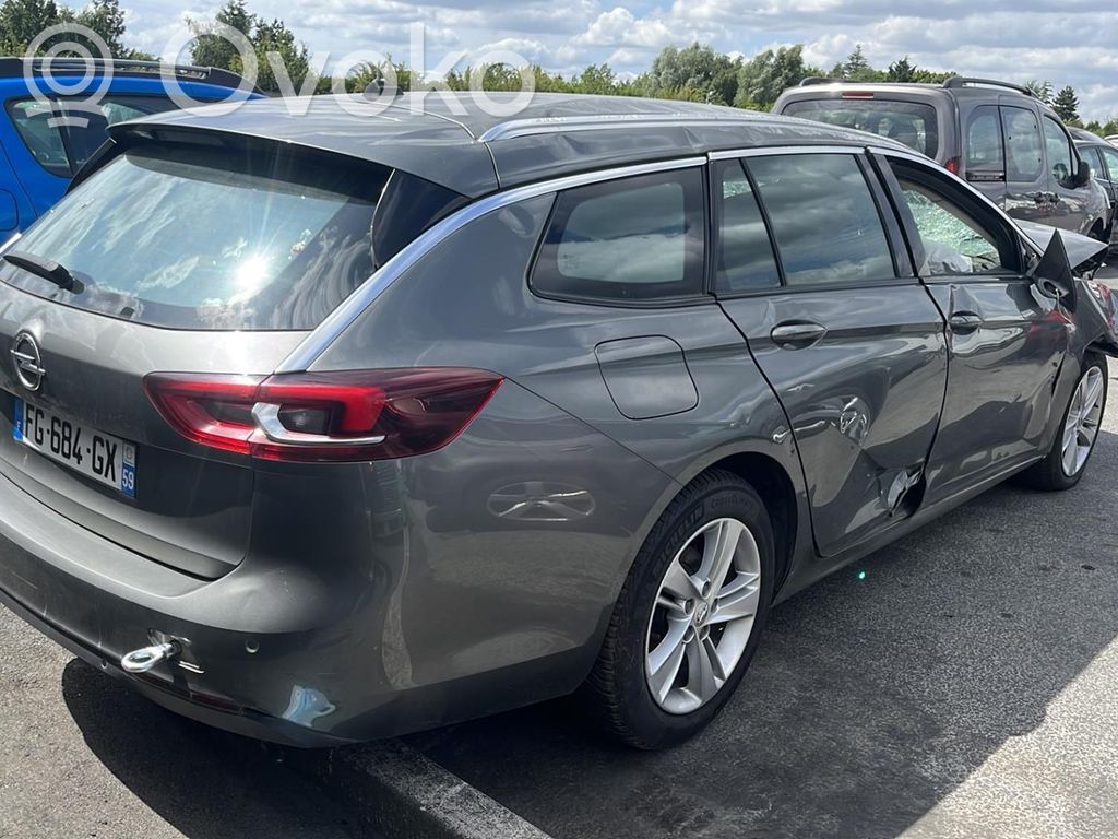 Insignia B Insignia  13531201