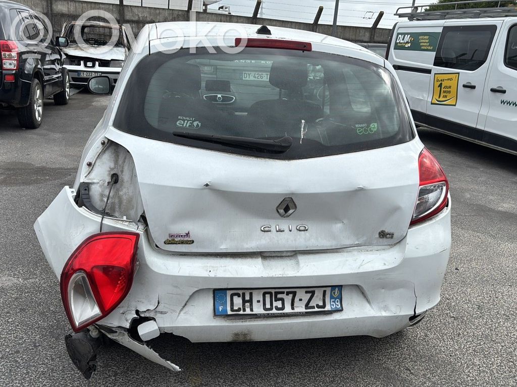 Clio III Clio  8200565645
