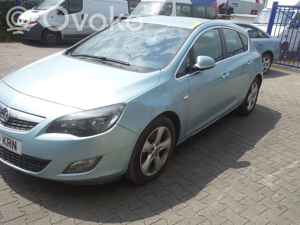 Astra J Astra  13285610