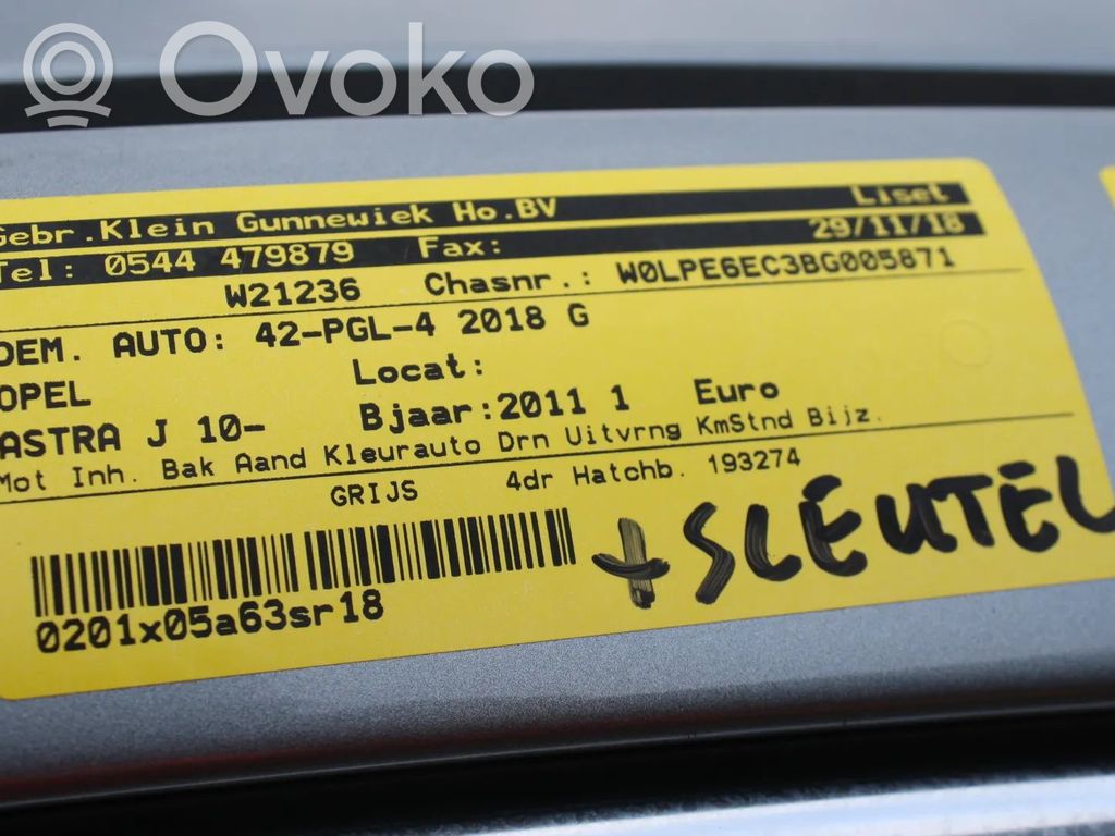 Astra J Astra  55562206