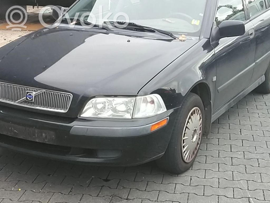 S40, V40 S40, V40