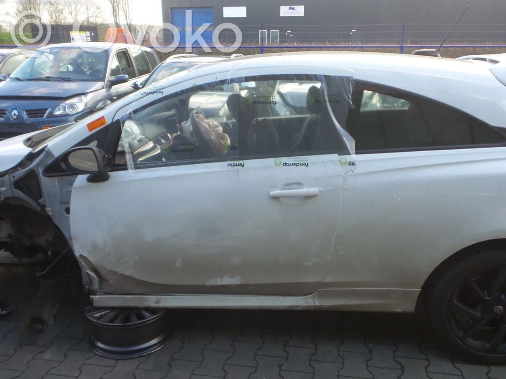 Corsa E Corsa  13585666