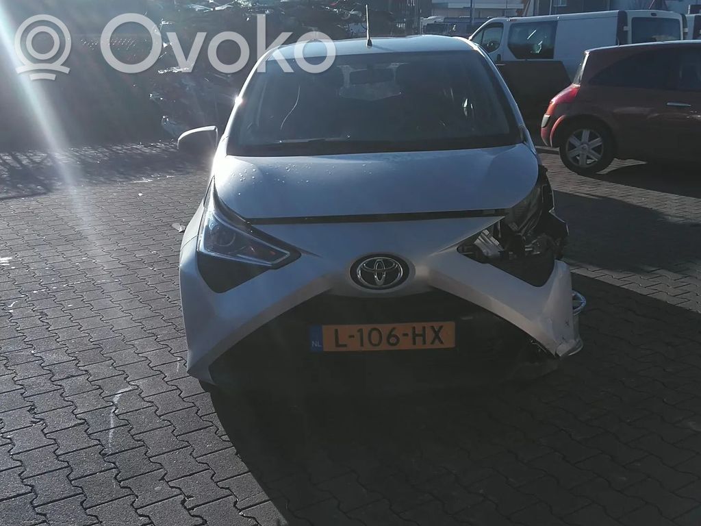 Aygo AB40 Aygo  897400H030D