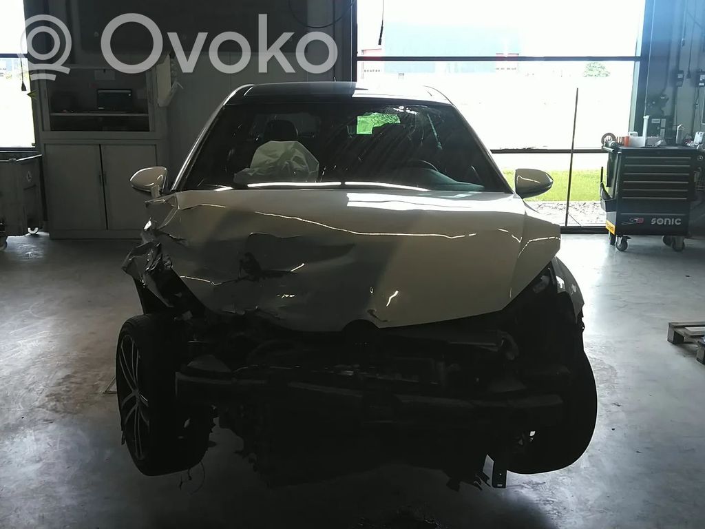 Golf VII Golf  5G0881903J