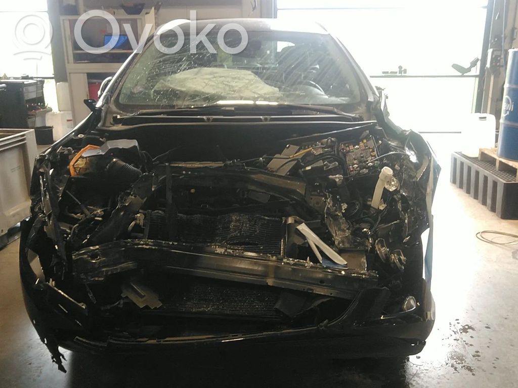 Astra J Astra  13272447