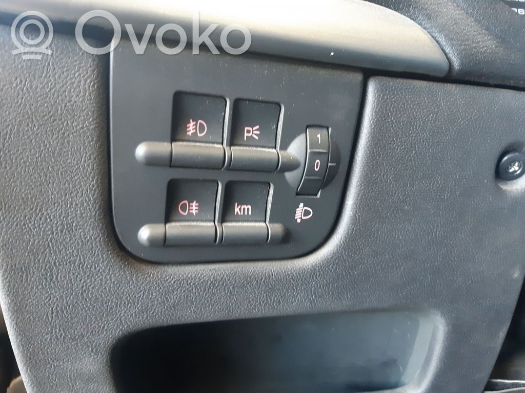 159 159  0445110391