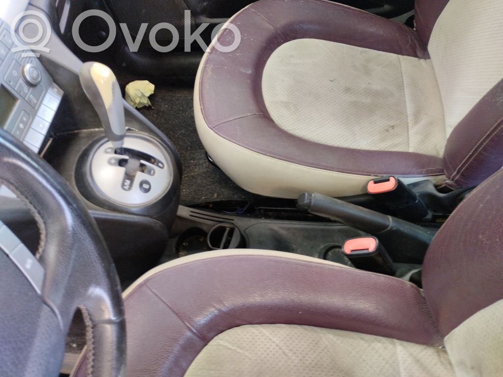 Ypsilon Ypsilon  735442365