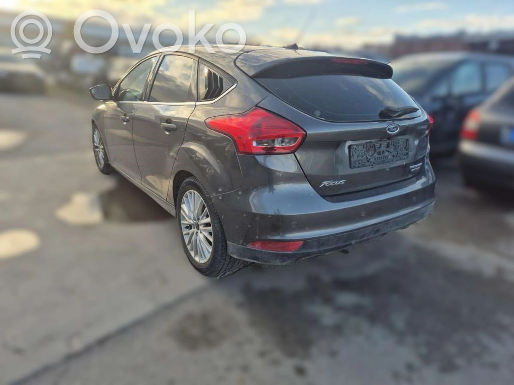 Focus Focus  A0025076