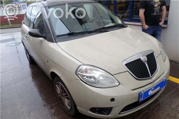 Ypsilon Ypsilon  51798644