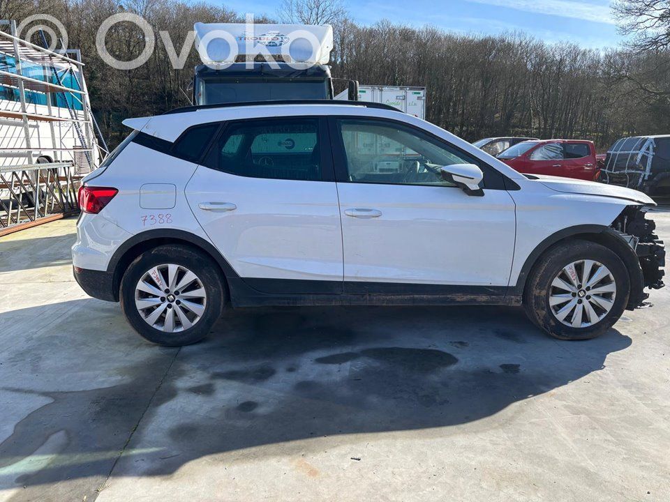 Arona Arona  04E906455D