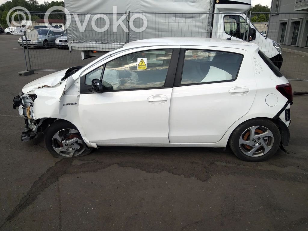 Yaris Yaris  8946752080