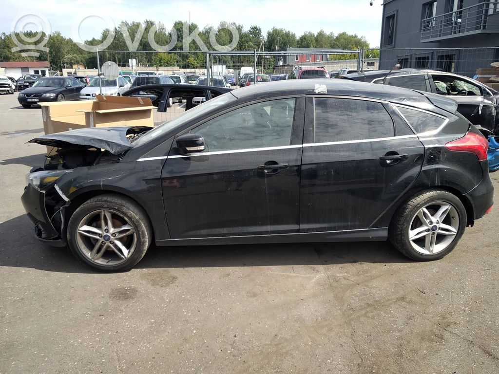 Focus Focus  AV6T13335AE