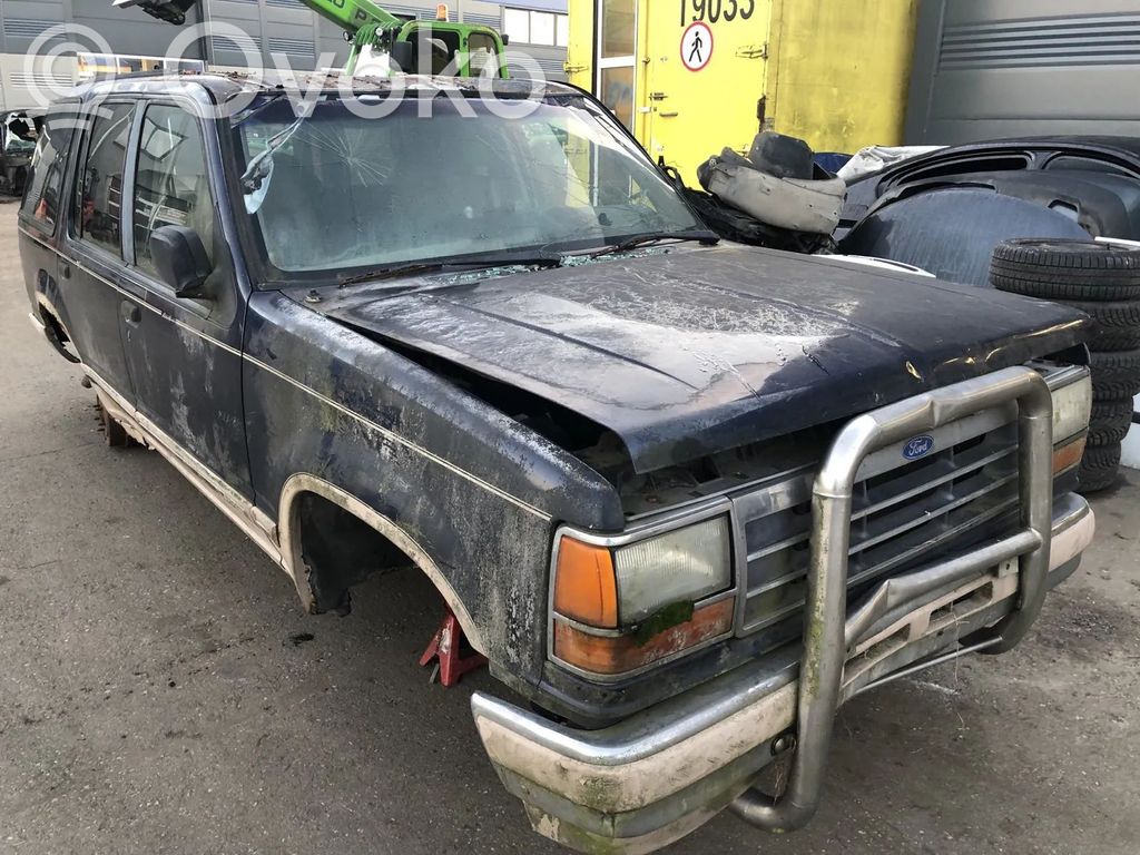 Explorer Explorer