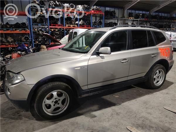X3 E83 X3  SR