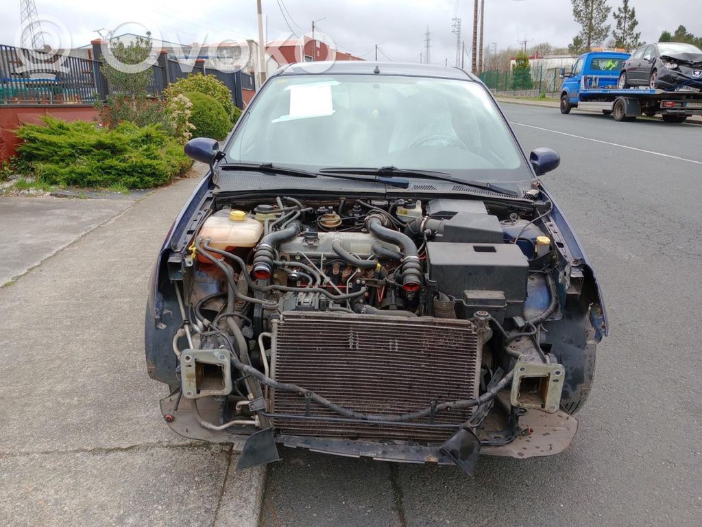 Focus Focus  2S4AA21812CB