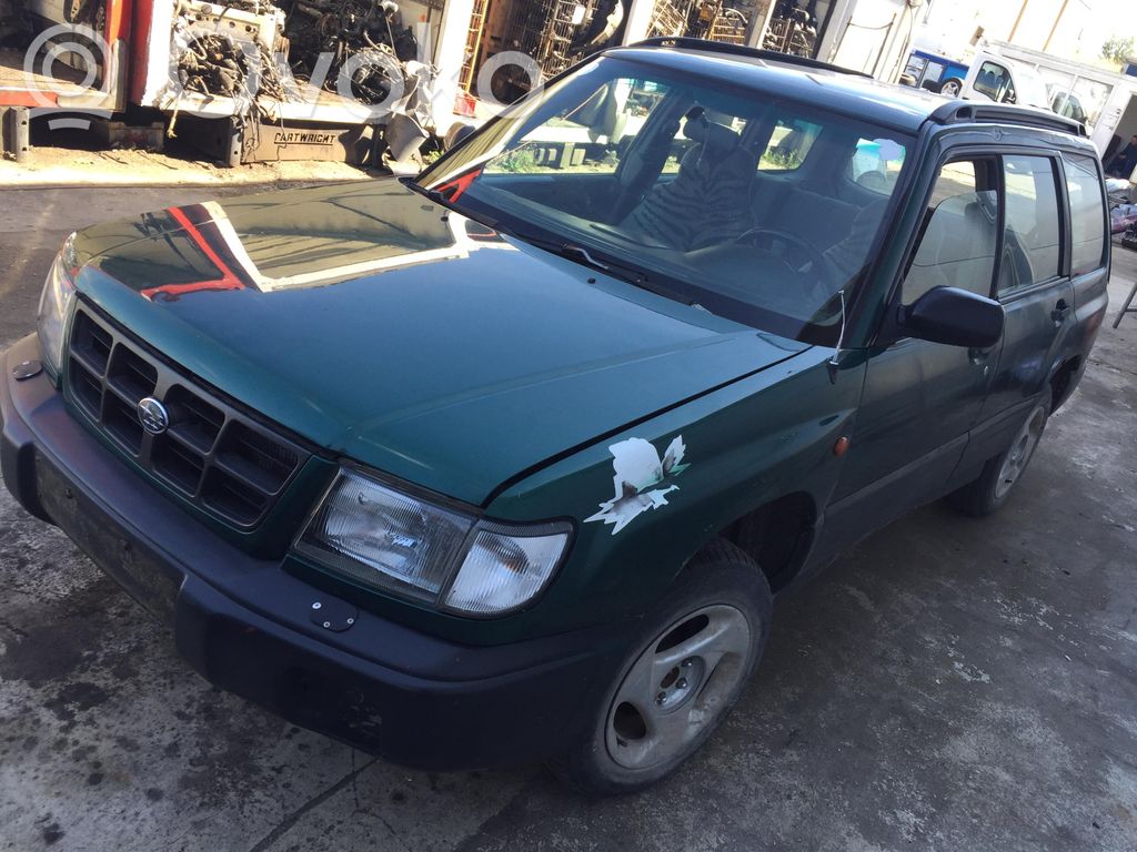 Forester SF Forester  92061FC030