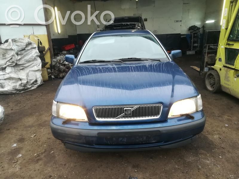 S40, V40 S40, V40