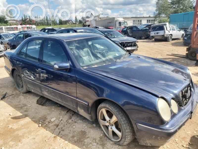 E W210 E-class, AMG (W124, W210, W211, W212, W213, C207, W238)  E9300305