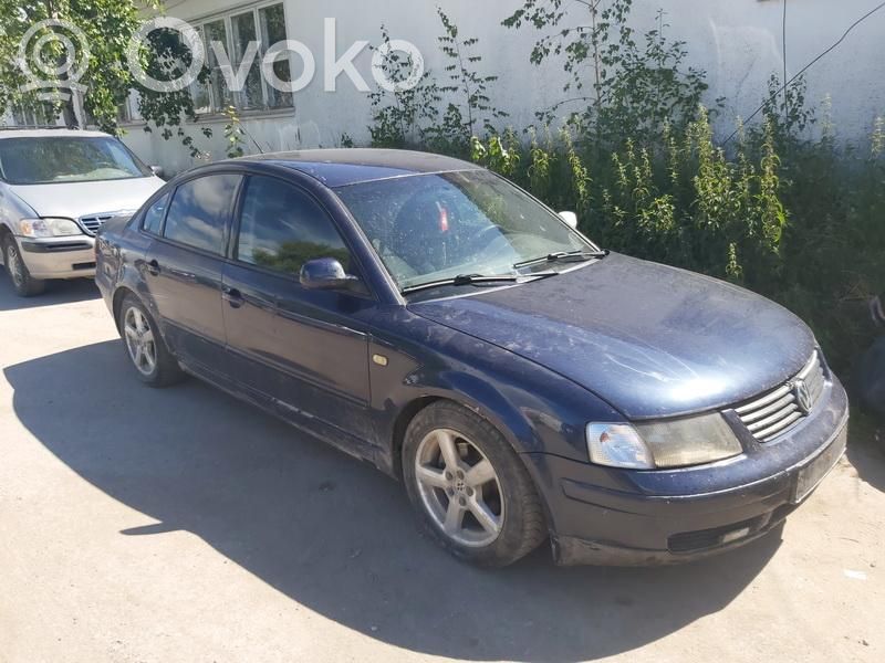 PASSAT B5 Passat  MELYNA