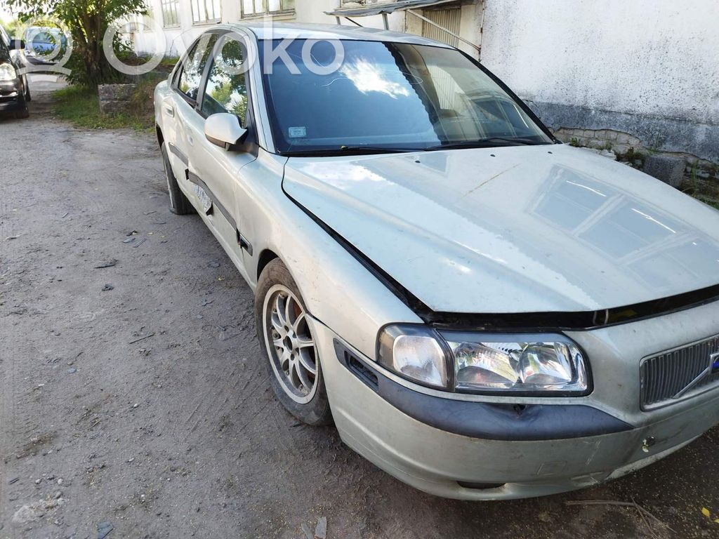 S80 S80  9178372