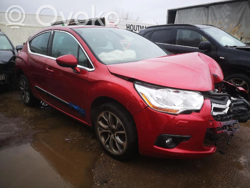 DS4 DS4