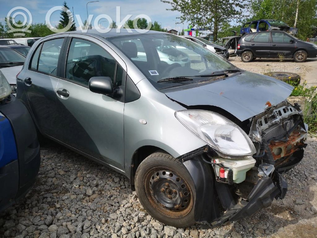 Yaris Yaris  472000D170A