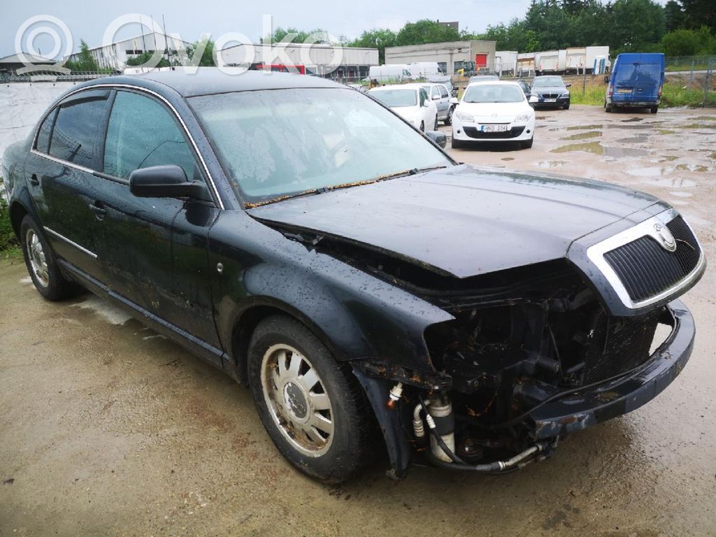 Superb B5 (3U) Superb  8D0199308AF