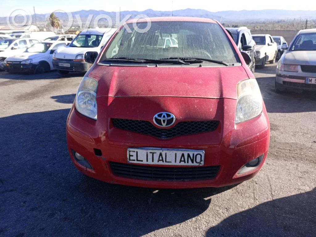 Yaris Yaris  445100D110