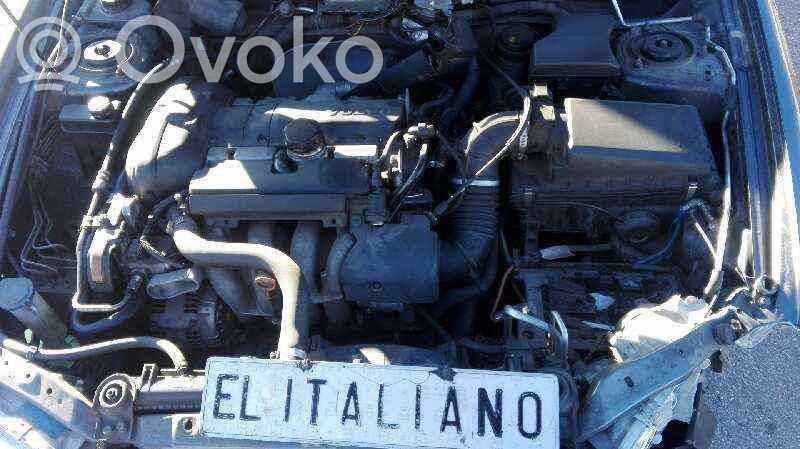 S40, V40 S40, V40