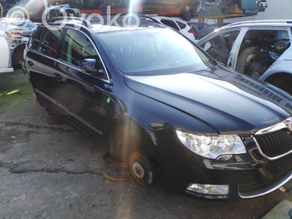 Superb B6 (3T) Superb