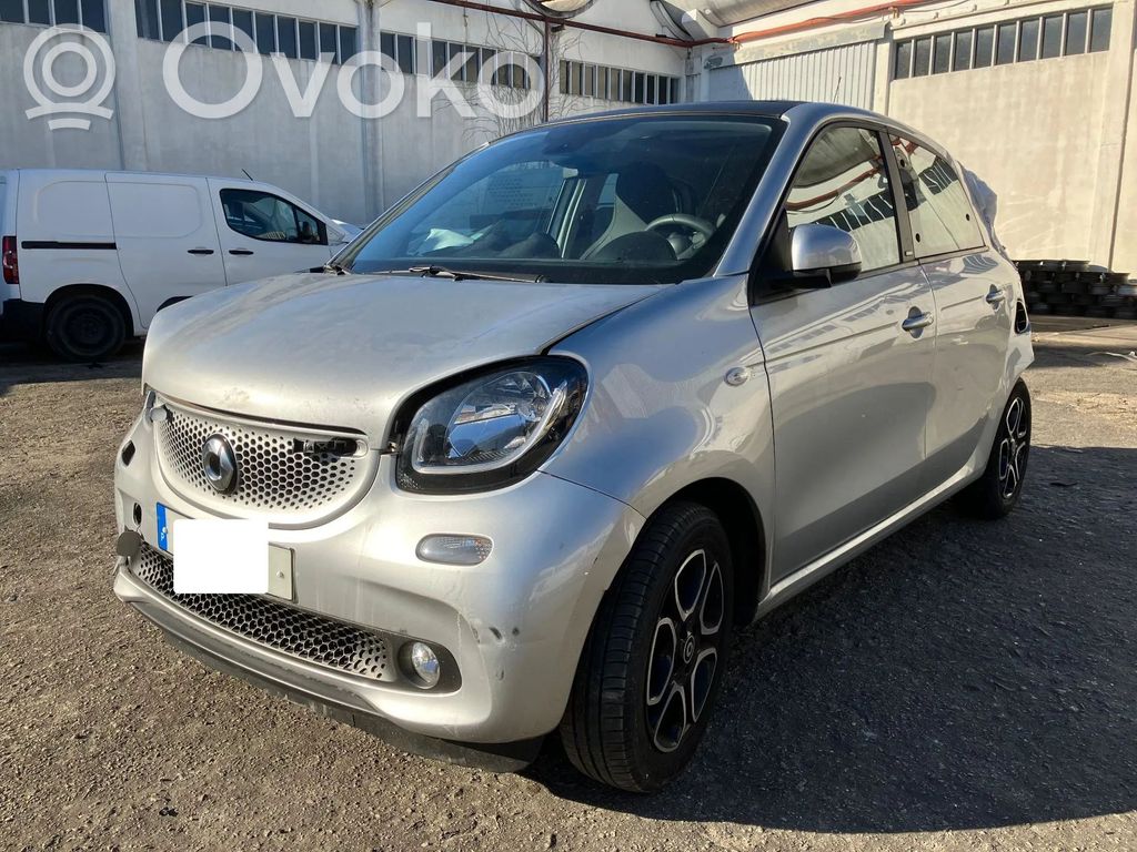 ForFour II W453 ForFour