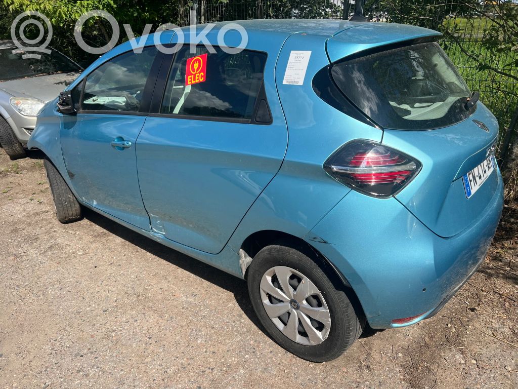Zoe Zoe  112847590R