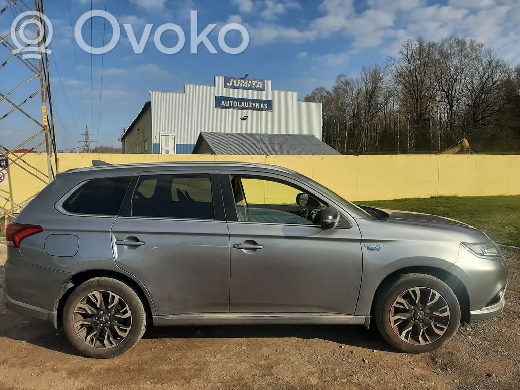 Outlander Outlander  8785A076