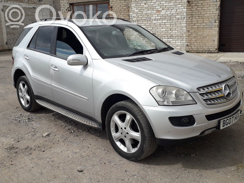 ML W164 ML-class, AMG (W163, W164, W166)  929888G