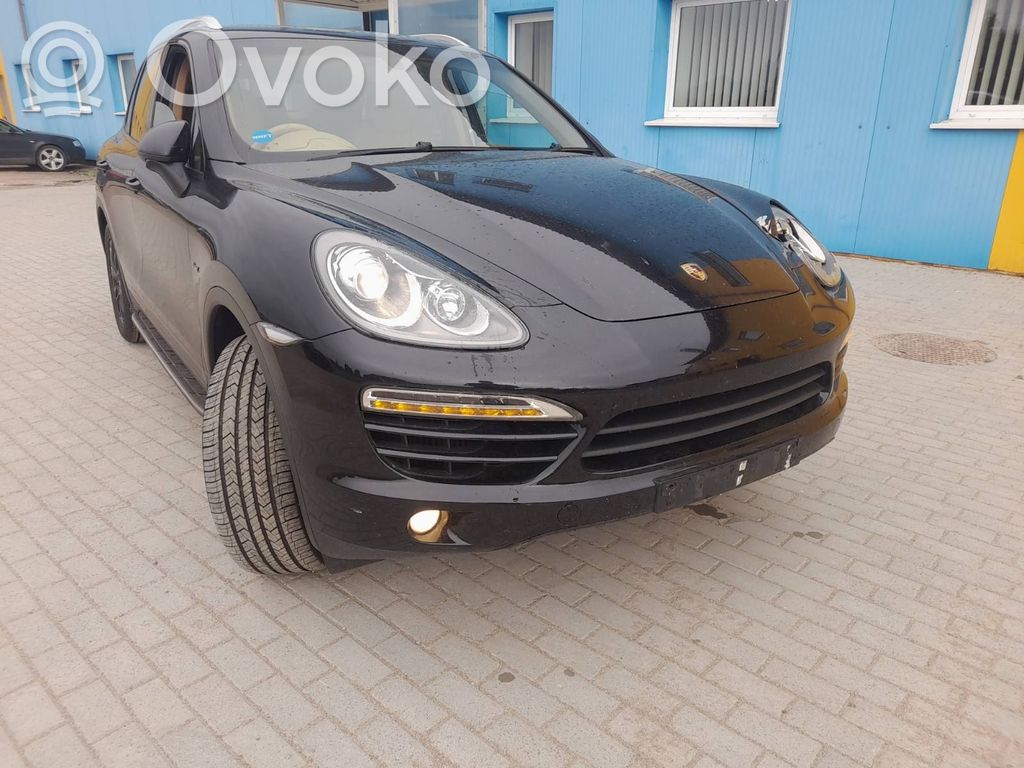 Cayenne (92A) Cayenne  7P5035225L